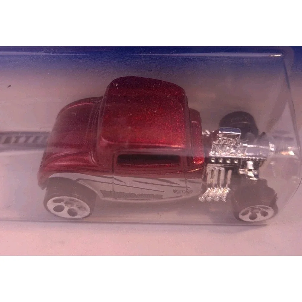 Hot Wheels 1932 Ford Collector 1070 Red Silver Frankies Garage 1998 Diecast Car